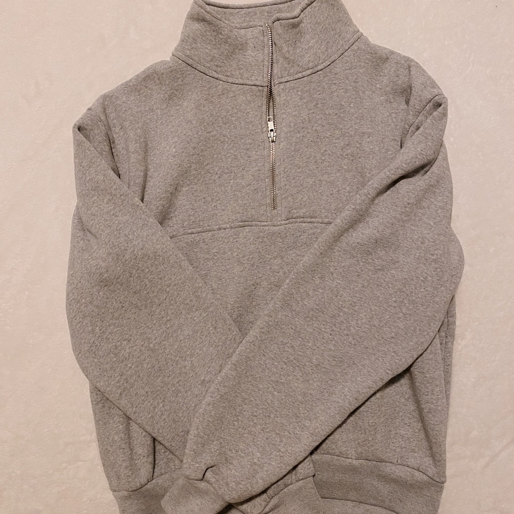 Brandy Melville 1/4 Zip